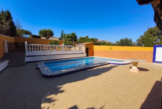 Wiederverkauf - Villa - Torrevieja - Los Balcones