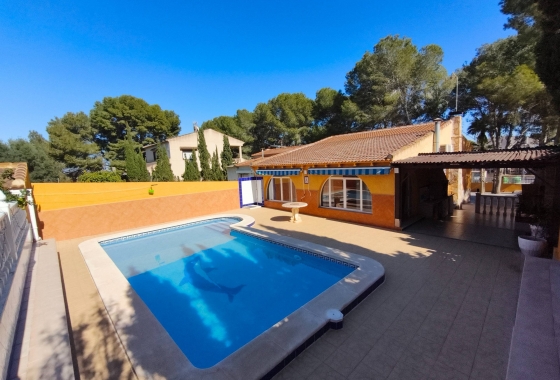 Wiederverkauf - Villa - Torrevieja - Los Balcones