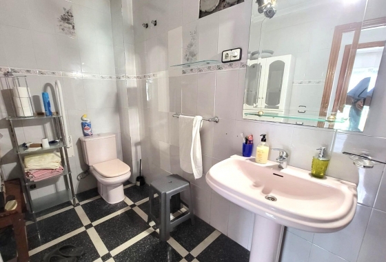 Reventa - Apartamento / piso - Torrevieja - Centro