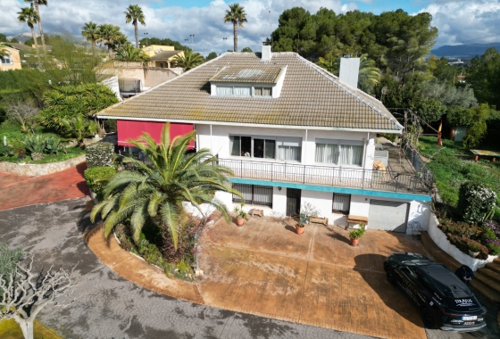 Resale - Villa - Elda - Inland