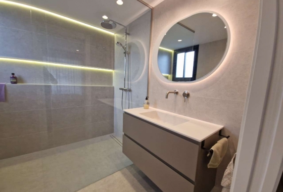 Återförsäljning - Villa - Monforte del Cid - Font del Llop