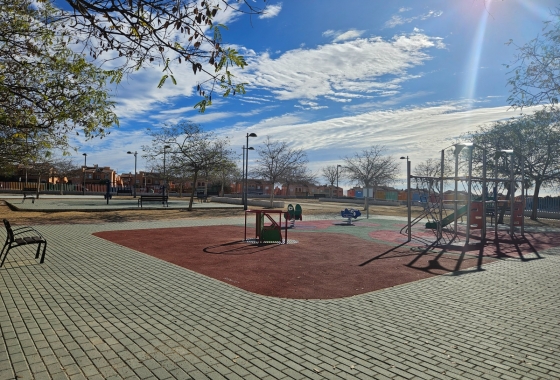 Resale - Townhouse - Torrevieja - Aguas Nuevas 1