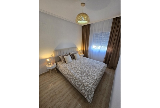 Resale - Apartment / flat - Torrevieja - Torreblanca