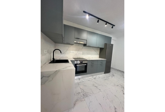 Revente - Appartement - Torrevieja - La Veleta