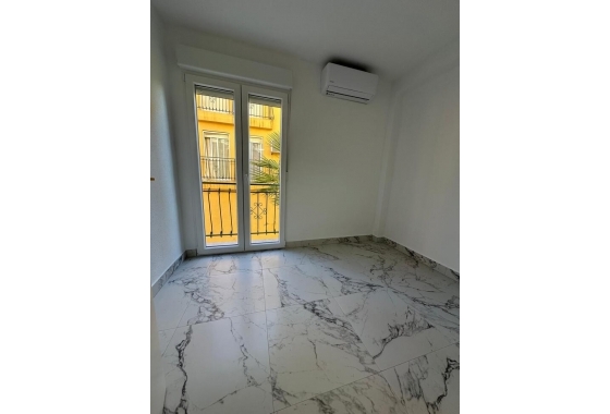 Revente - Appartement - Torrevieja - La Veleta