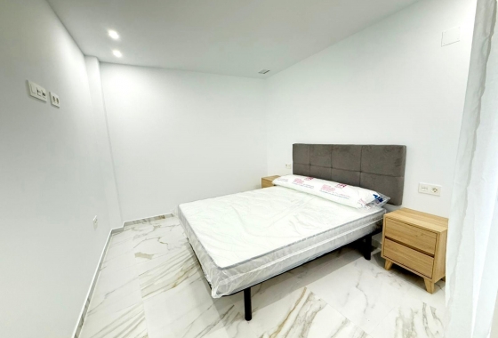 Återförsäljning - Lägenhet / lägenhet - Torrevieja - PARQUE DE LAS NACIONES