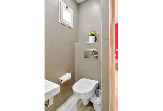 Resale - Apartment / flat - Torrevieja - Playa del Cura