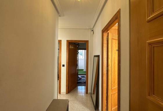 Resale - Apartment / flat - Torrevieja - Centro