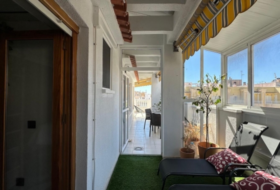 Resale - Apartment / flat - Torrevieja - Centro
