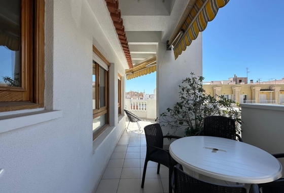 Resale - Apartment / flat - Torrevieja - Centro