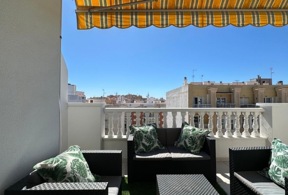 Resale - Apartment / flat - Torrevieja - Centro