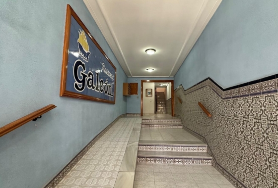 Resale - Apartment / flat - Torrevieja - Centro