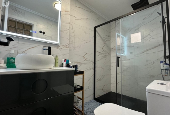 Resale - Apartment / flat - Torrevieja - Playa del Cura