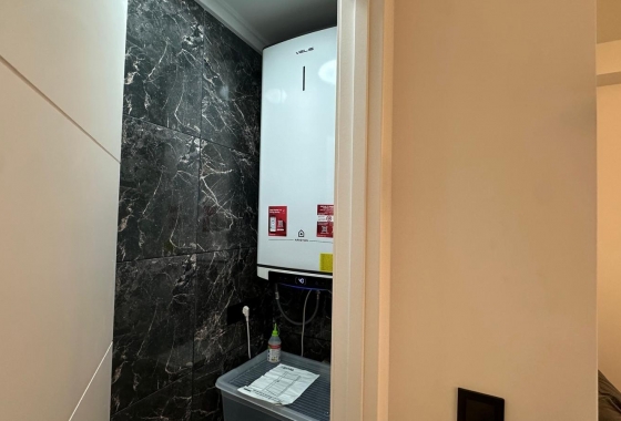 Resale - Apartment / flat - Torrevieja - Playa del Cura