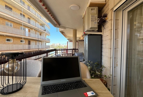 Resale - Apartment / flat - Torrevieja - Playa del Cura