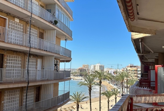 Resale - Apartment / flat - Torrevieja - Playa del Cura