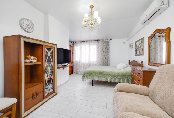 Wiederverkauf - Stadthaus - Torrevieja - Calas Blanca