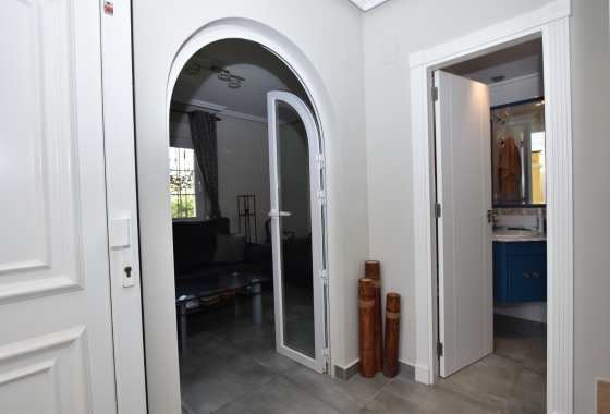 Resale - Villa - Orihuela Costa - Costa Blanca