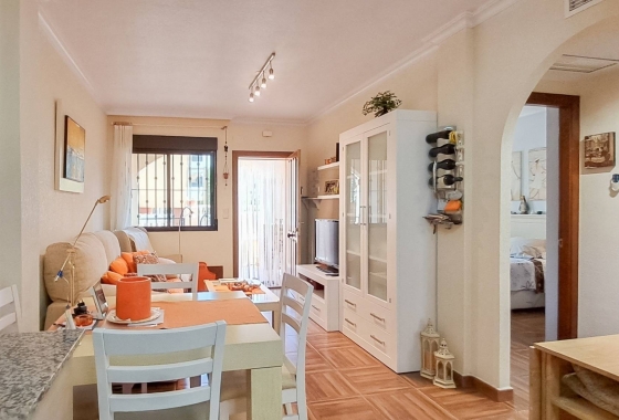 Herverkoop - Appartement / flat - Torrevieja - Parque Acuático - Sector 25