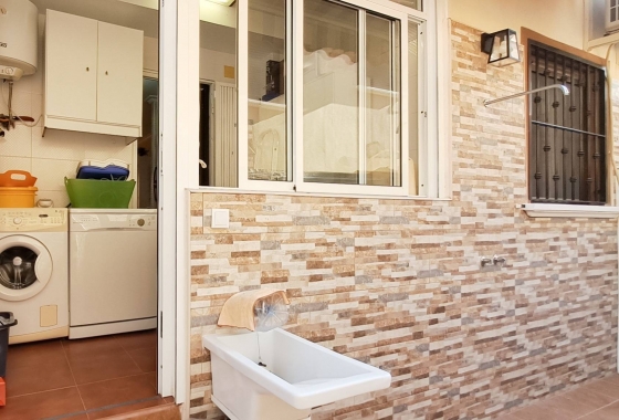 Herverkoop - Appartement / flat - Torrevieja - Parque Acuático - Sector 25