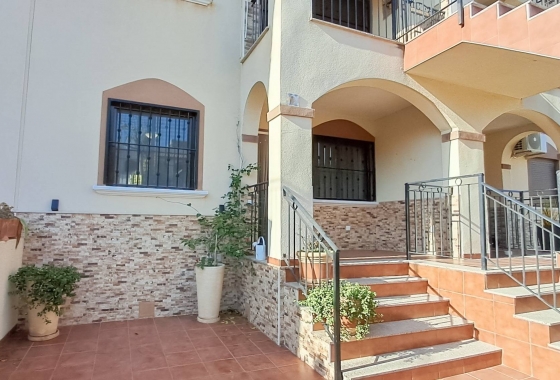 Herverkoop - Appartement / flat - Torrevieja - Parque Acuático - Sector 25