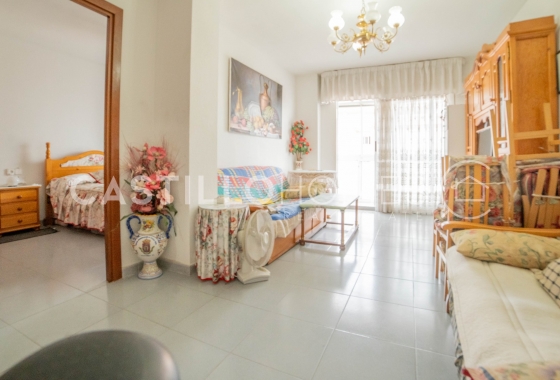 Resale - Apartment / flat - Torrevieja - Punta Prima