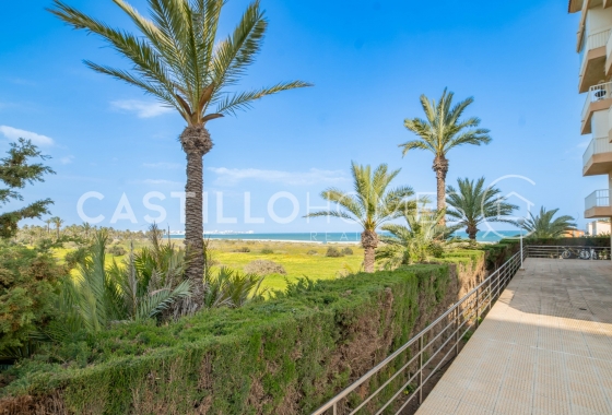 Resale - Apartment / flat - Torrevieja - Punta Prima