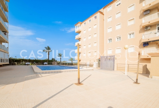 Resale - Apartment / flat - Torrevieja - Punta Prima