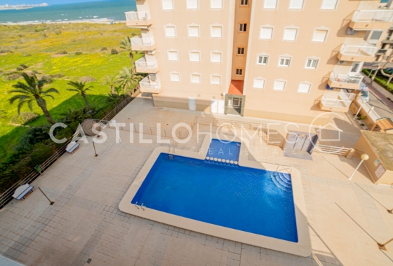 Resale - Apartment / flat - Torrevieja - Punta Prima
