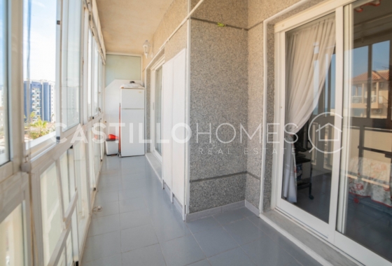Resale - Apartment / flat - Torrevieja - Punta Prima