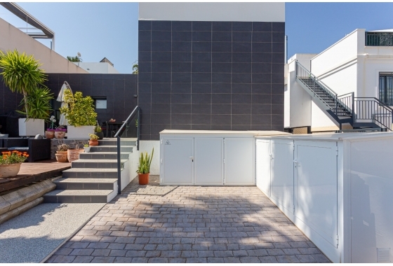 Herverkoop - Villa - Orihuela Costa - Costa Blanca