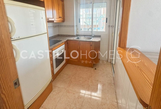 Resale - Apartment / flat - Torrevieja - La Mata