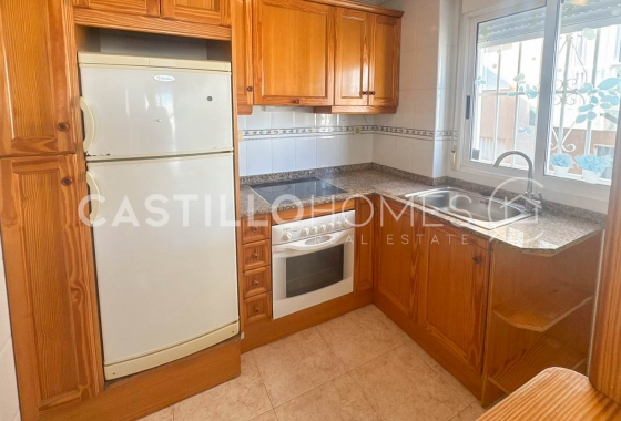 Resale - Apartment / flat - Torrevieja - La Mata