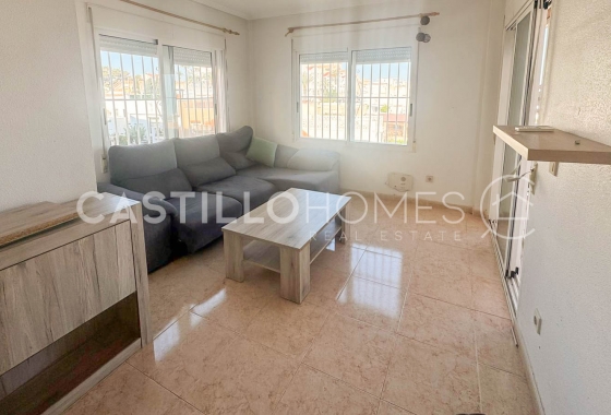 Resale - Apartment / flat - Torrevieja - La Mata