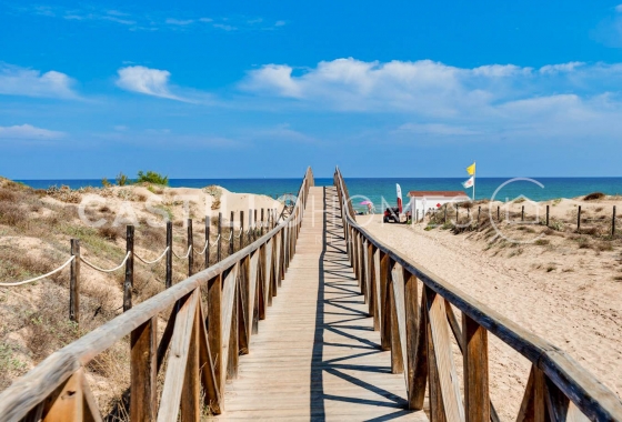 Resale - Apartment / flat - Torrevieja - La Mata