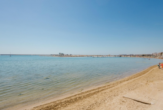 Resale - Apartment / flat - Torrevieja - Costa Blanca