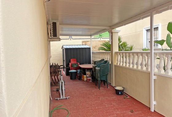 Resale - Townhouse - San Miguel de Salinas - Las Filipinas