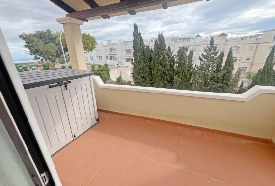 Resale - Townhouse - San Miguel de Salinas - Las Filipinas