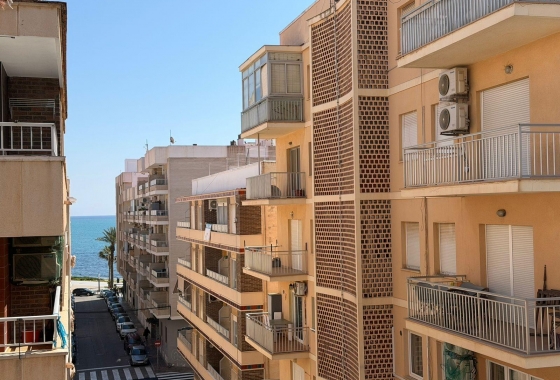 Wiederverkauf - Wohnung - Torrevieja - Playa del Cura