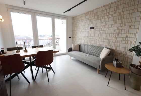 Resale - Apartment / flat - Pilar de la Horadada - Costa Blanca