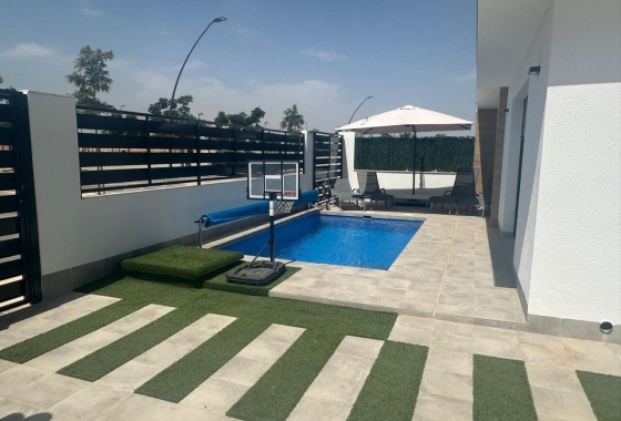 Resale - Villa - Roldan - Inland