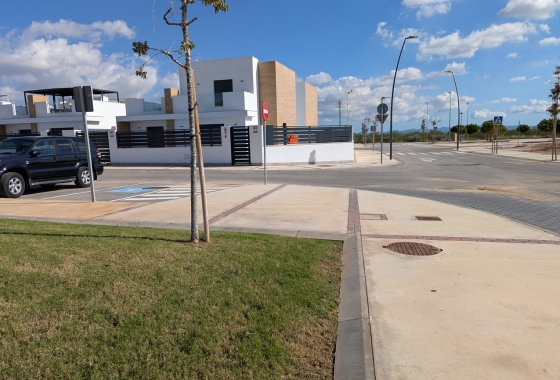 Resale - Villa - Roldan - Inland