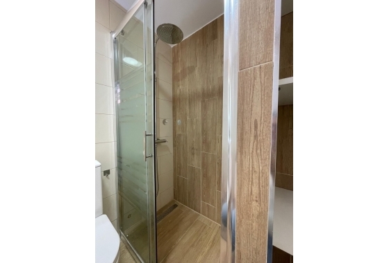 Resale - Apartment / flat - Torrevieja - Miramar - Torre Del Moro