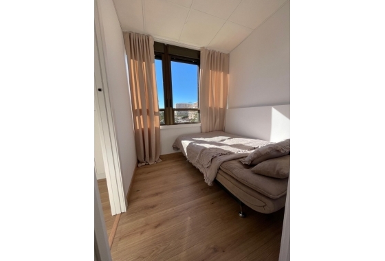 Resale - Apartment / flat - Torrevieja - Miramar - Torre Del Moro