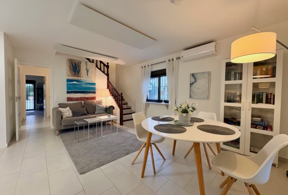 Resale - Townhouse - Orihuela Costa - Costa Blanca