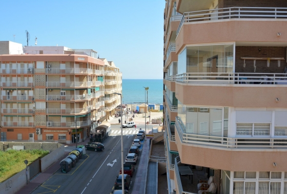 Återförsäljning - Lägenhet / lägenhet - Torrevieja - Costa Blanca