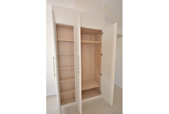 Återförsäljning - Lägenhet / lägenhet - Torrevieja - Costa Blanca