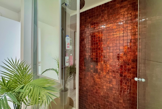 Wiederverkauf - Wohnung - Torrevieja - Estacion De Autobuses