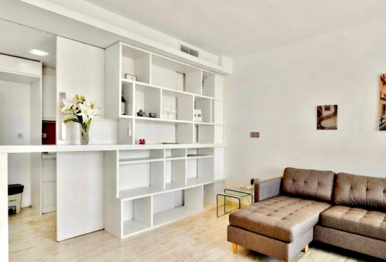 Wiederverkauf - Wohnung - Torrevieja - Estacion De Autobuses