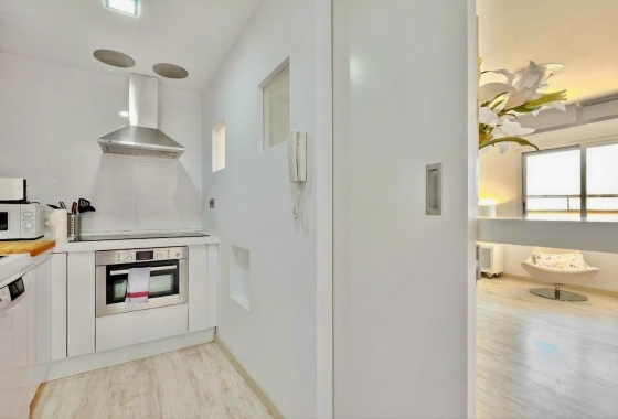 Wiederverkauf - Wohnung - Torrevieja - Estacion De Autobuses